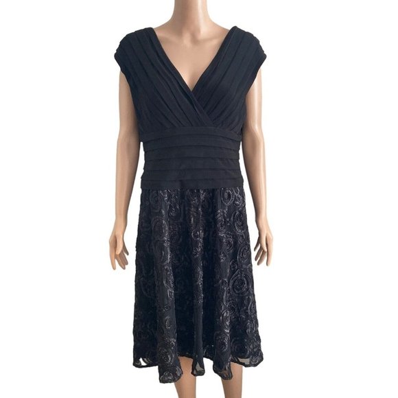 Adriana Papell Cocktail Dress Womens Size 16 Plus Size Black Lace - Picture 5 of 13